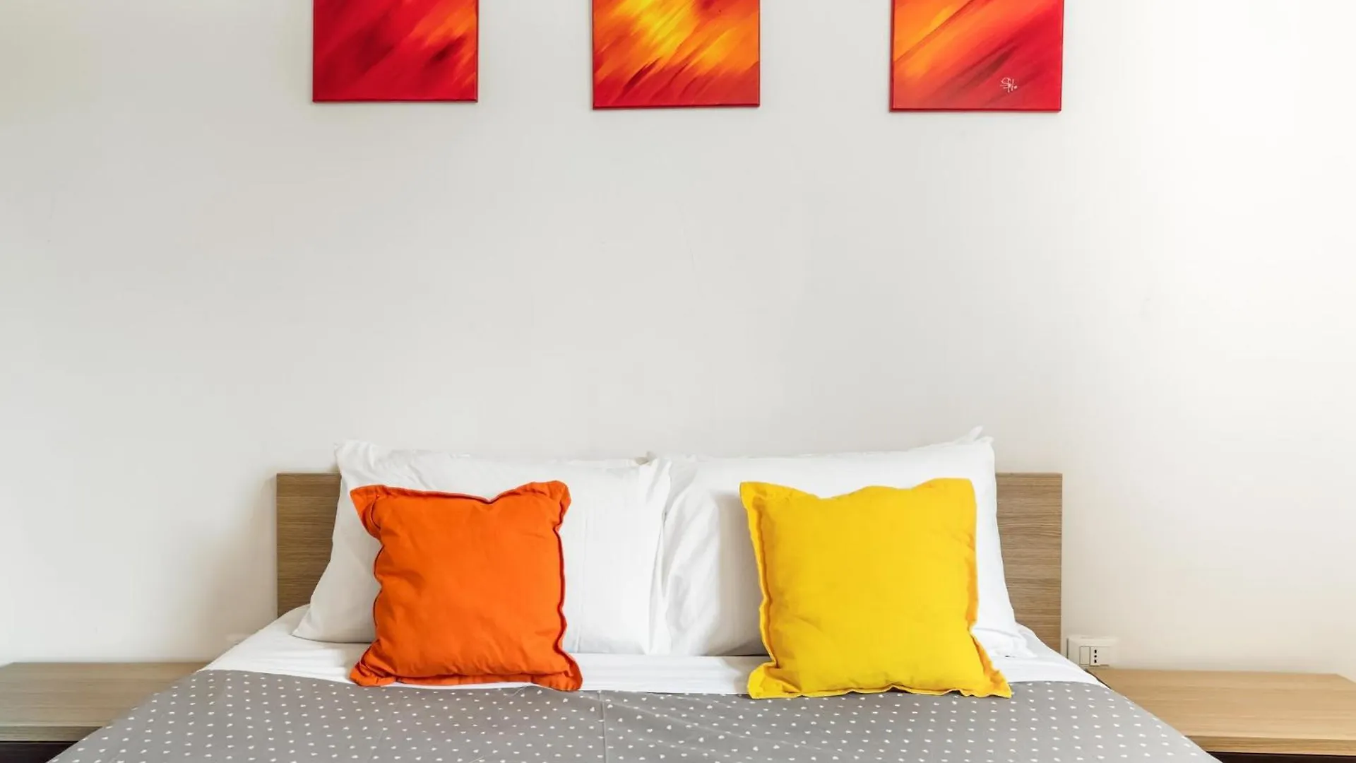 Palazzo Reale Cozy Apartments Palermo 0*,