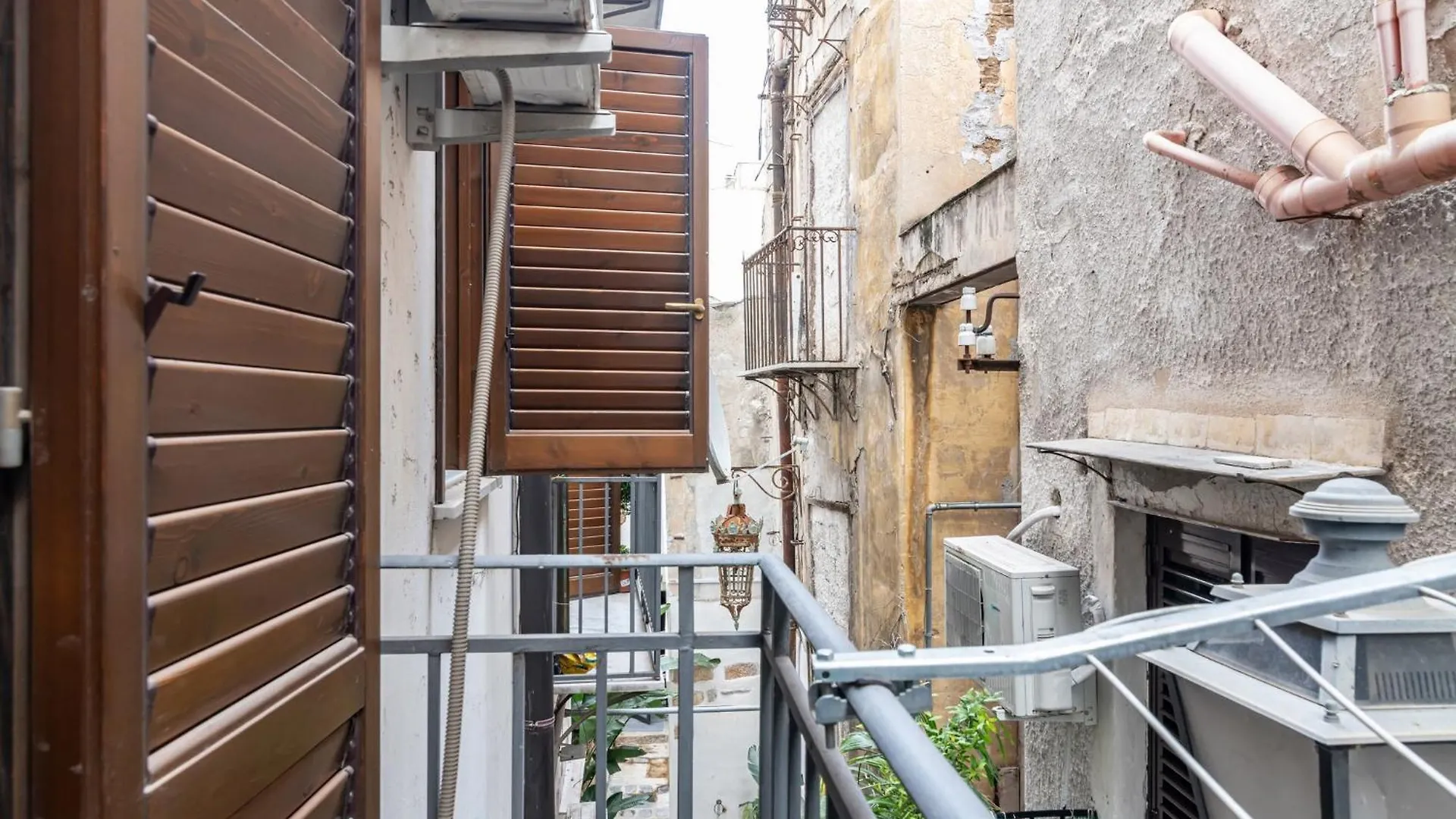 Palazzo Reale Cozy Apartments Palermo 0*,  Italy